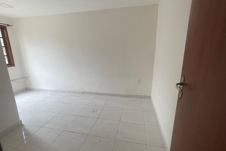 Casa para alugar com 49m², 2 quartos e sem vagaQuarto