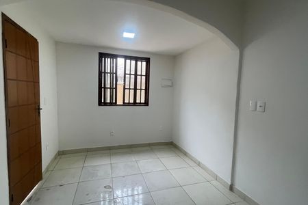 Casa para alugar com 49m², 2 quartos e sem vagaSala