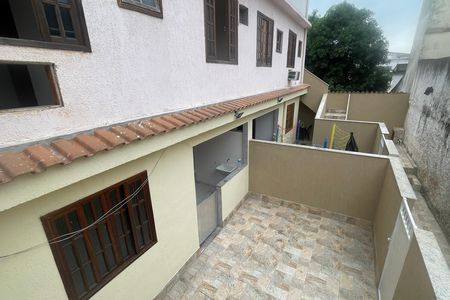Casa para alugar com 49m², 2 quartos e sem vagaVaranda