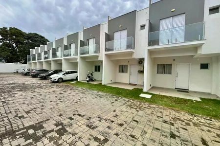 Casa de condomínio à venda com 100m², 2 quartos e 1 vaga