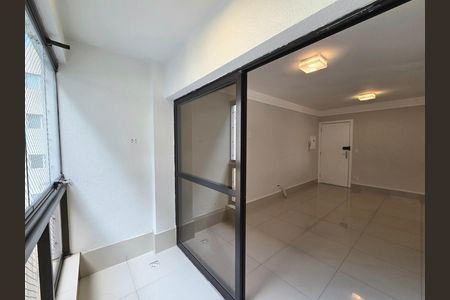 Varanda de apartamento para alugar com 2 quartos, 65m² em Itaim Bibi, São Paulo