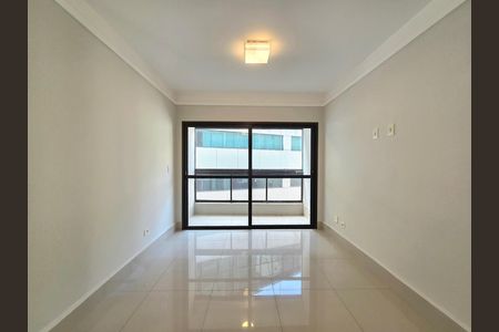 Apartamento para alugar com 65m², 2 quartos e 1 vaga Apartamento para alugar com 65m², 2 quartos e 1 vagaSala