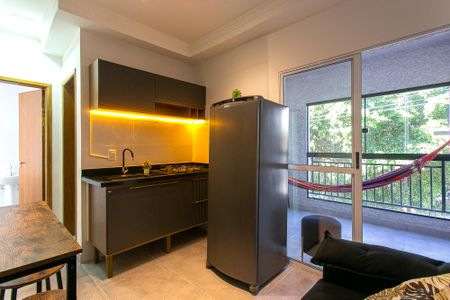 Sala e Cozinha de apartamento para alugar com 1 quarto, 37m² em Vila Carrão, São Paulo