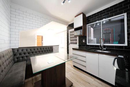Sala/Cozinha de casa para alugar com 2 quartos, 68m² em Cidade Patriarca, São Paulo
