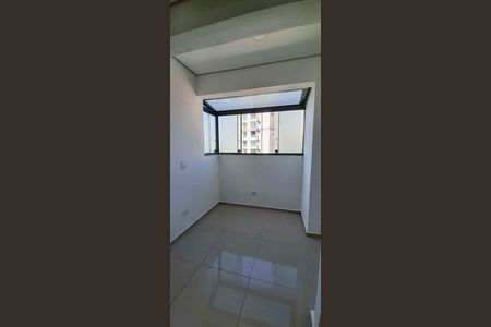 Apartamento para alugar com 114m², 3 quartos e 2 vagas Apartamento para alugar com 114m², 3 quartos e 2 vagasSacada