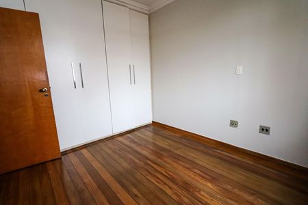 Apartamento para alugar com 182m², 3 quartos e 2 vagasQuarto Suíte