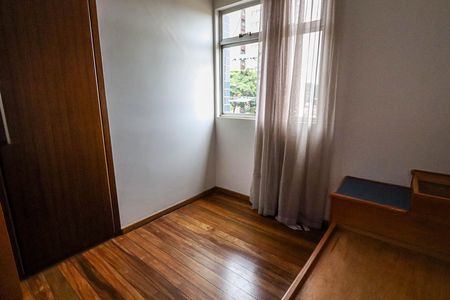 Quarto 1 de apartamento para alugar com 3 quartos, 182m² em Nova Suíça, Belo Horizonte