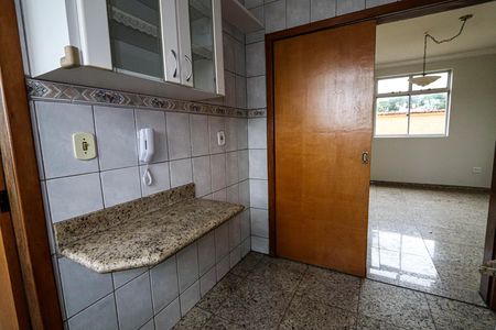 Apartamento para alugar com 182m², 3 quartos e 2 vagasCozinha