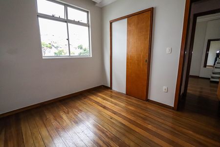 Apartamento para alugar com 182m², 3 quartos e 2 vagasquarto su