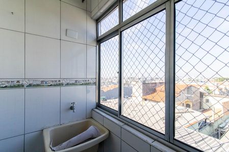 Apartamento para alugar com 50m², 2 quartos e sem vaga Apartamento para alugar com 50m², 2 quartos e sem vagaArea de Serviço