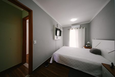 Casa à venda com 60m², 2 quartos e 2 vagas Casa à venda com 60m², 2 quartos e 2 vagasSuíte 1