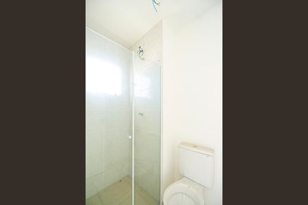 Banheiro  de kitnet/studio para alugar com 1 quarto, 36m² em Vila Granada, São Paulo