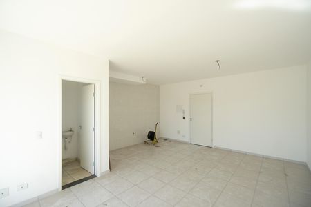 Sala quarto e cozinha de kitnet/studio para alugar com 1 quarto, 36m² em Vila Granada, São Paulo