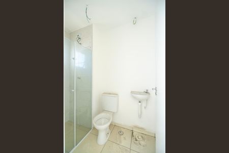 Banheiro  de kitnet/studio para alugar com 1 quarto, 36m² em Vila Granada, São Paulo