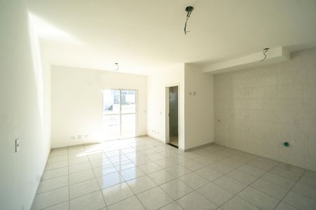 Sala quarto e cozinha de kitnet/studio para alugar com 1 quarto, 39m² em Vila Granada, São Paulo