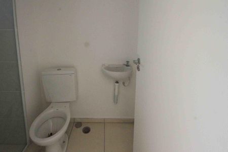 Apartamento para alugar com 39m², 1 quarto e sem vaga Apartamento para alugar com 39m², 1 quarto e sem vagaBanheiro