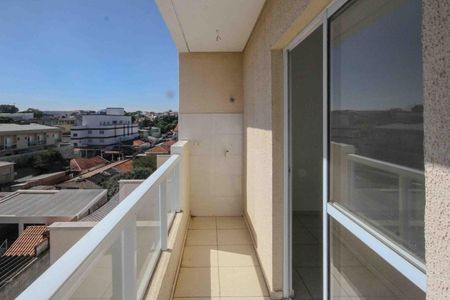 Studio para alugar com 35m², 1 quarto e sem vaga Studio para alugar com 35m², 1 quarto e sem vagaVaranda e Área de Serviço