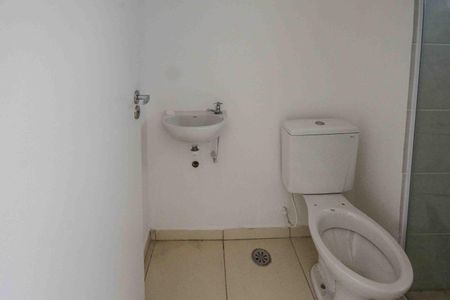 Studio para alugar com 35m², 1 quarto e sem vaga Studio para alugar com 35m², 1 quarto e sem vagaBanheiro