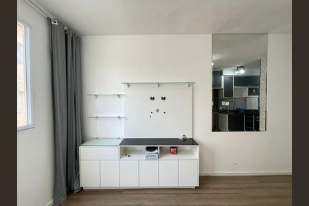 Sala de apartamento à venda com 2 quartos, 38m² em Jardim Cláudia, São Paulo