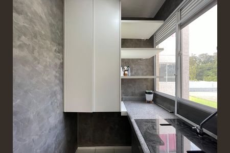 Apartamento à venda com 38m², 2 quartos e sem vaga Apartamento à venda com 38m², 2 quartos e sem vagaCozinha e Área de Serviço