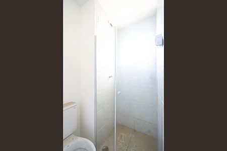 Banheiro  de kitnet/studio para alugar com 1 quarto, 35m² em Vila Granada, São Paulo