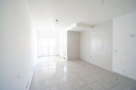 Sala quarto e cozinha de kitnet/studio para alugar com 1 quarto, 36m² em Vila Granada, São Paulo