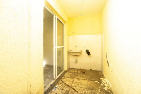 Área de serviço de kitnet/studio para alugar com 1 quarto, 34m² em Vila Granada, São Paulo