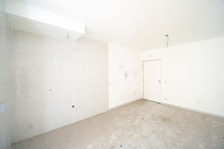 Cozinha de kitnet/studio para alugar com 1 quarto, 34m² em Vila Granada, São Paulo
