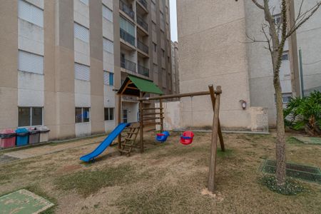 Apartamento para alugar com 67m², 2 quartos e 1 vaga Apartamento para alugar com 67m², 2 quartos e 1 vagaÁrea comum - Playground