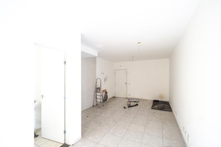 Sala quarto e cozinha de apartamento para alugar com 1 quarto, 36m² em Vila Granada, São Paulo
