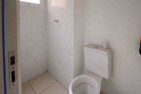 Banheiro de kitnet/studio para alugar com 1 quarto, 36m² em Vila Granada, São Paulo
