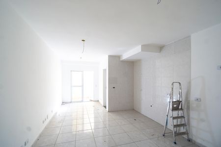 Sala quarto e cozinha de apartamento para alugar com 1 quarto, 36m² em Vila Granada, São Paulo