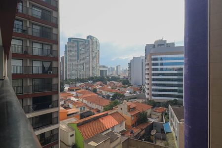 Varanda de kitnet/studio para alugar com 1 quarto, 29m² em Pinheiros, São Paulo