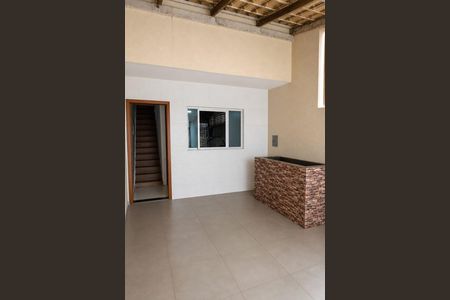 Casa para alugar com 43m², 2 quartos e 1 vagaÁrea externa