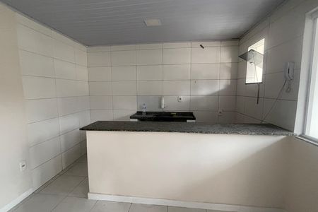 Sala de casa para alugar com 1 quarto, 50m² em Parque Duque, Duque de Caxias