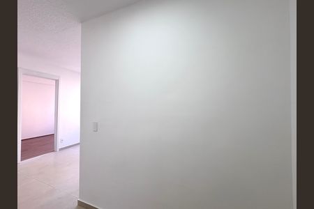Apartamento para alugar com 36m², 2 quartos e sem vaga Apartamento para alugar com 36m², 2 quartos e sem vagaÁrea de Serviço
