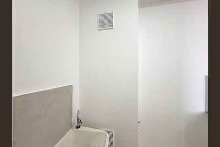 Apartamento para alugar com 36m², 2 quartos e sem vaga Apartamento para alugar com 36m², 2 quartos e sem vagaÁrea de Serviço