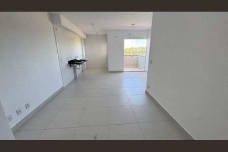 Apartamento para alugar com 2 quartos, 65m² em Novo Mundo, Uberlândia