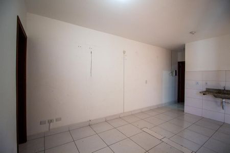 Casa de condomínio para alugar com 70m², 2 quartos e 2 vagas Casa de condomínio para alugar com 70m², 2 quartos e 2 vagasSala