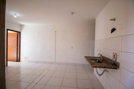 Casa de condomínio para alugar com 70m², 2 quartos e 2 vagas Casa de condomínio para alugar com 70m², 2 quartos e 2 vagasCozinha