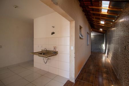 Casa de condomínio para alugar com 70m², 2 quartos e 2 vagas Casa de condomínio para alugar com 70m², 2 quartos e 2 vagasCozinha
