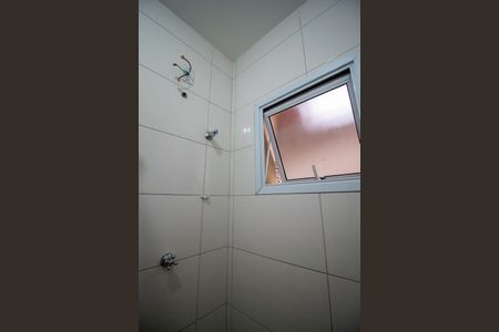 Casa de condomínio para alugar com 70m², 2 quartos e 2 vagas Casa de condomínio para alugar com 70m², 2 quartos e 2 vagasBanheiro