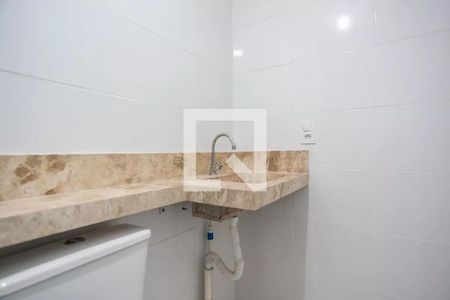 Banheiro de apartamento para alugar com 2 quartos, 40m² em Vila Pirituba, São Paulo