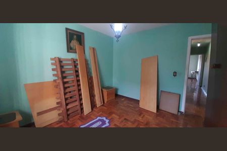 Casa à venda com 171m², 4 quartos e 3 vagas