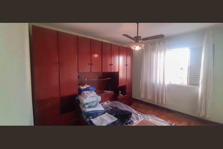 Casa à venda com 171m², 4 quartos e 3 vagas Casa à venda com 171m², 4 quartos e 3 vagasQuarto 1