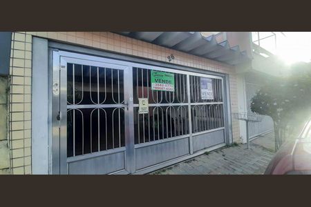 Casa à venda com 171m², 4 quartos e 3 vagas