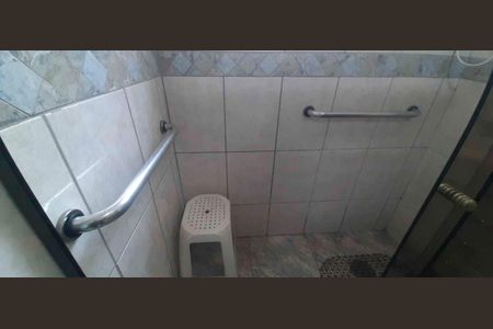 Casa à venda com 171m², 4 quartos e 3 vagas