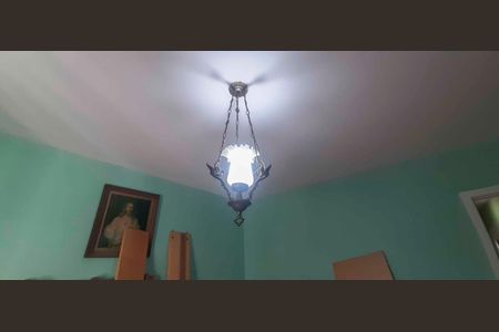 Casa à venda com 171m², 4 quartos e 3 vagas