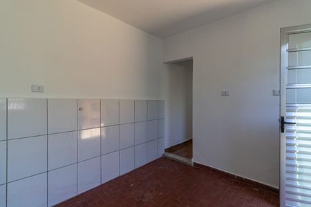 Casa para alugar com 310m², 2 quartos e 5 vagas Casa para alugar com 310m², 2 quartos e 5 vagasEdícula - Cozinha