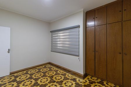 Casa para alugar com 310m², 2 quartos e 5 vagas Casa para alugar com 310m², 2 quartos e 5 vagasQuarto 2